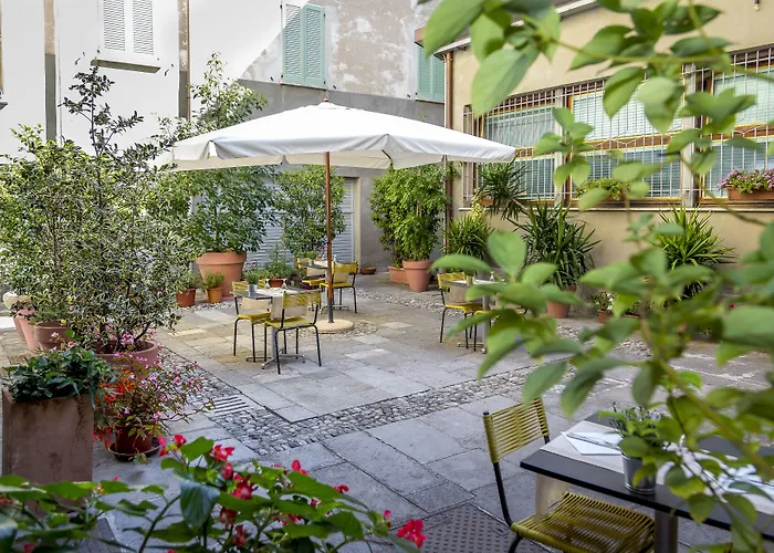 特里酒店 3* 科莫