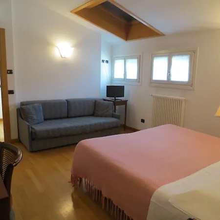 Hotel Tre Re Como